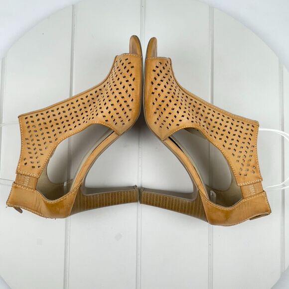 Merona Womens Size 8 Beige Zip Back Peep Toe Ankle Booties Heels - Picture 6 of 8